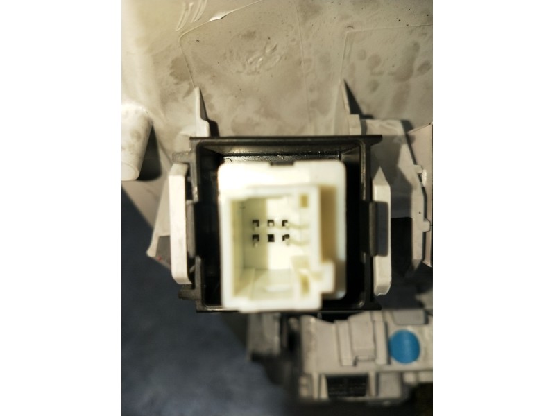 Recambio de luz interior para peugeot 3008 ii suv (mc_, mr_, mj_, m4_) 1.5 bluehdi 130 referencia OEM IAM 9825946880 BR220120231