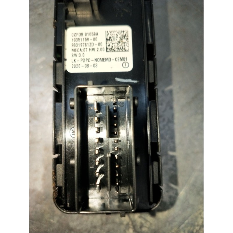 Recambio de mando elevalunas trasero izquierdo para peugeot 3008 ii suv (mc_, mr_, mj_, m4_) 1.5 bluehdi 130 referencia OEM IAM 