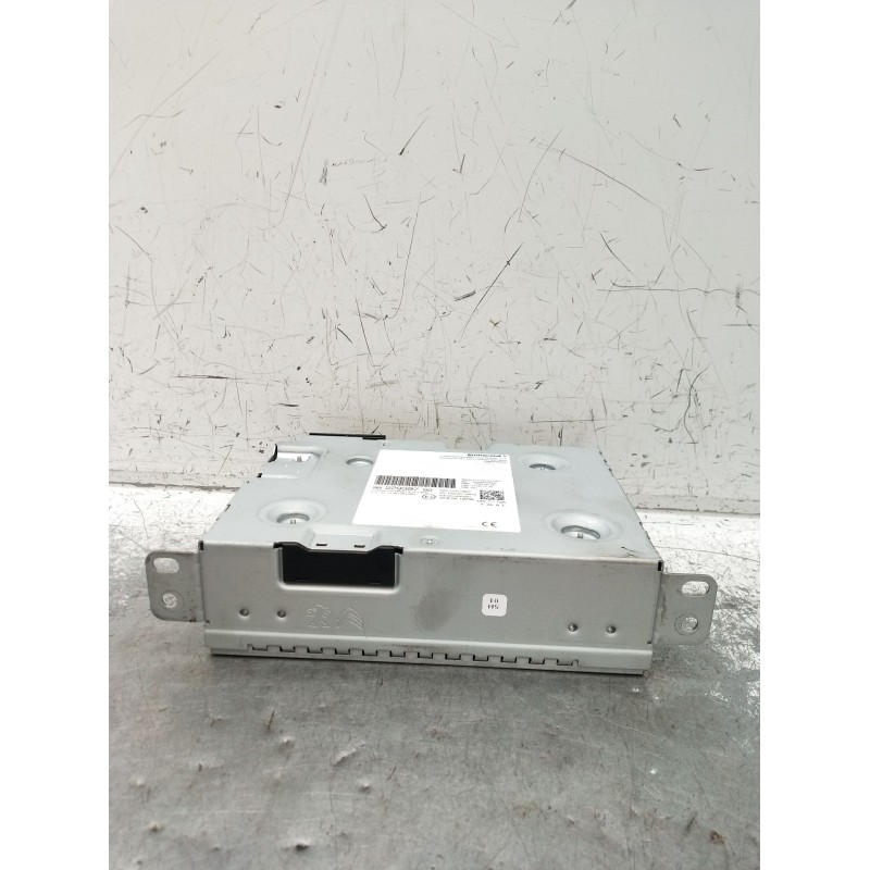 Recambio de sistema audio / radio cd para peugeot 3008 ii suv (mc_, mr_, mj_, m4_) 1.5 bluehdi 130 referencia OEM IAM 9822939780