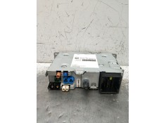 Recambio de sistema audio / radio cd para peugeot 3008 ii suv (mc_, mr_, mj_, m4_) 1.5 bluehdi 130 referencia OEM IAM 9822939780 2