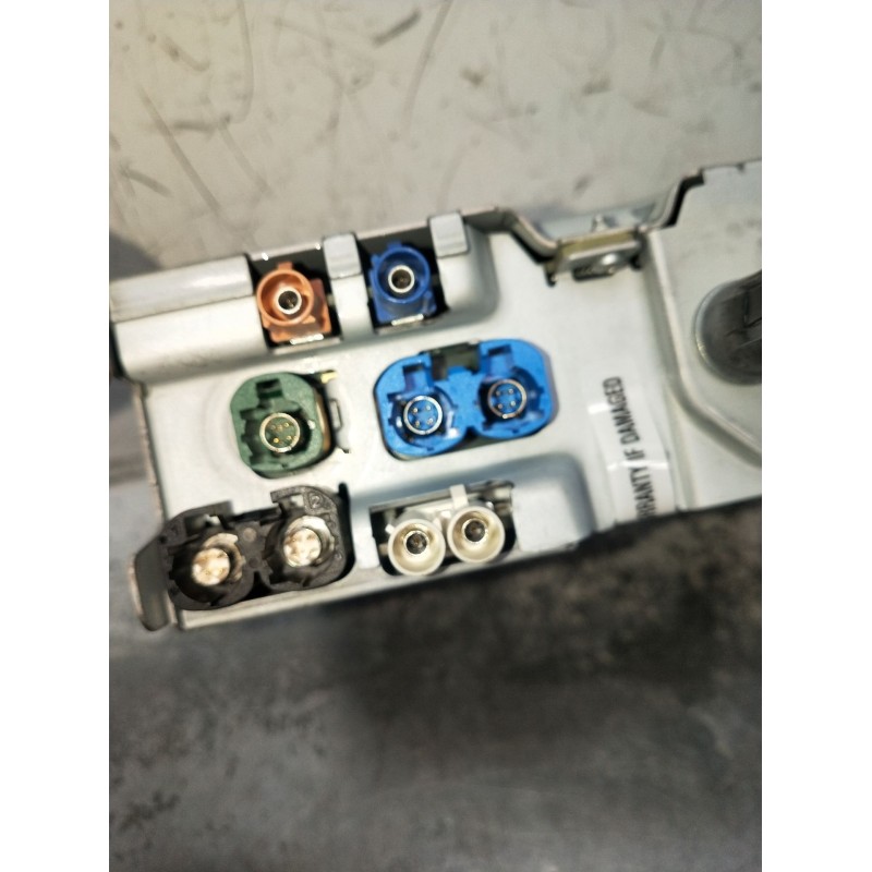 Recambio de sistema audio / radio cd para peugeot 3008 ii suv (mc_, mr_, mj_, m4_) 1.5 bluehdi 130 referencia OEM IAM 9822939780