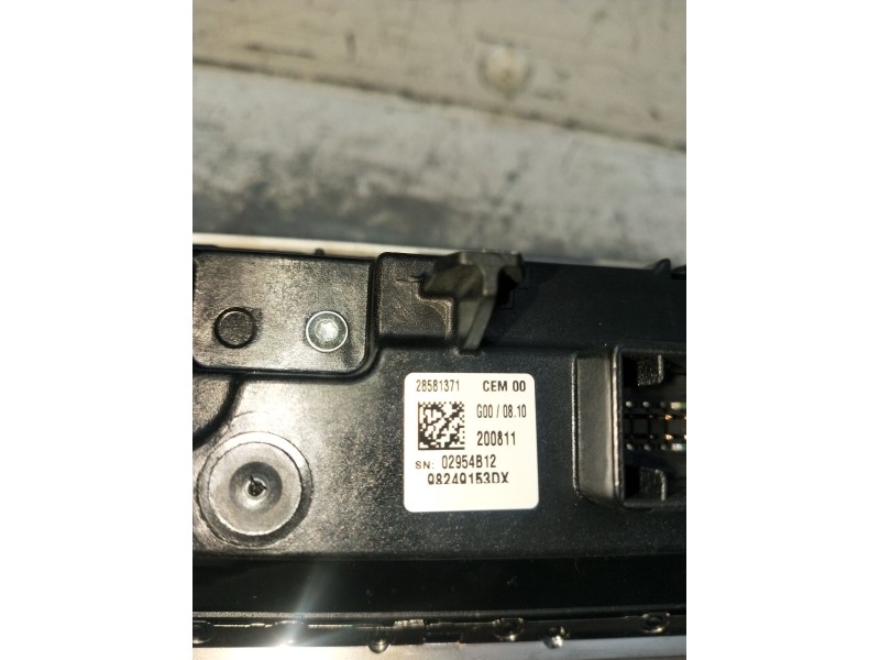 Recambio de mando multifuncion para peugeot 3008 ii suv (mc_, mr_, mj_, m4_) 1.5 bluehdi 130 referencia OEM IAM 98249153DX 28581