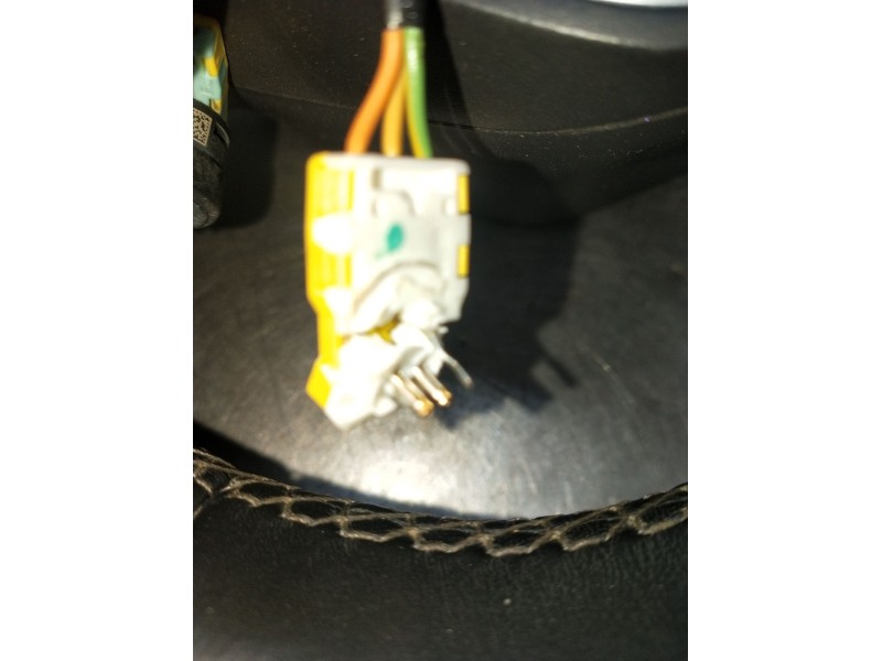 Recambio de volante para peugeot 3008 ii suv (mc_, mr_, mj_, m4_) 1.5 bluehdi 130 referencia OEM IAM 98105487AU VER FOTOS 341991