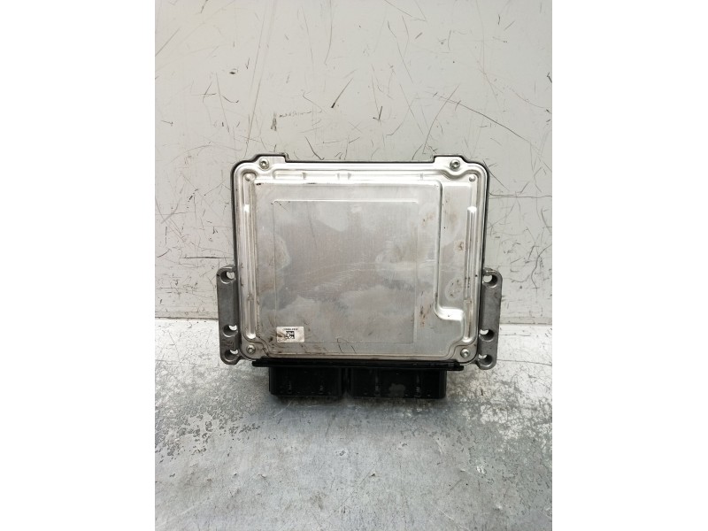 Recambio de centralita motor uce para peugeot 3008 ii suv (mc_, mr_, mj_, m4_) 1.5 bluehdi 130 referencia OEM IAM 0281035365 983