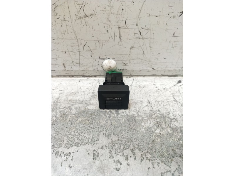 Recambio de mando multifuncion para peugeot 3008 ii suv (mc_, mr_, mj_, m4_) 1.5 bluehdi 130 referencia OEM IAM 9810617577  