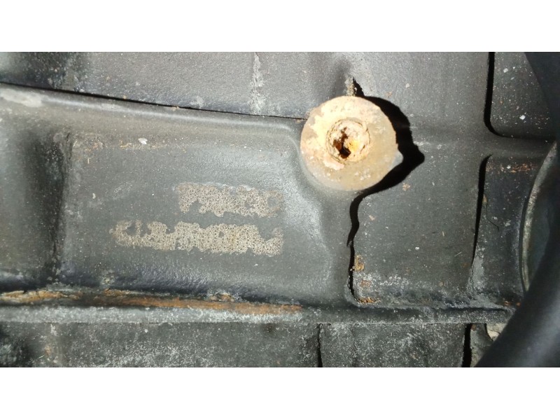 Recambio de motor completo para volvo v40 familiar 1.9 turbodiesel referencia OEM IAM F9Q2D419208 BOSCH 024368