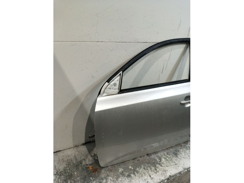 Recambio de puerta delantera izquierda para kia cee´d hatchback (ed) 1.6 referencia OEM IAM  5P 