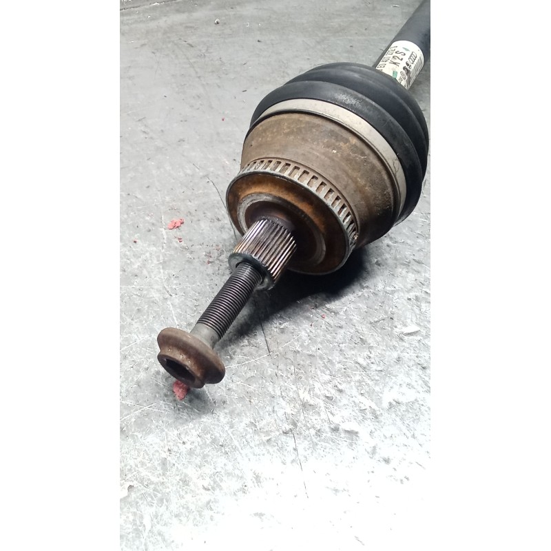 Recambio de transmision delantera derecha para audi a4 b6 (8e2) 1.9 tdi referencia OEM IAM 8E0407272S  