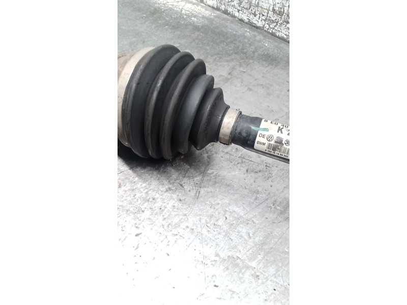 Recambio de transmision delantera derecha para audi a4 b6 (8e2) 1.9 tdi referencia OEM IAM 8E0407272S  