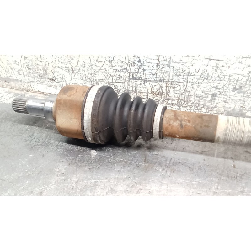 Recambio de transmision delantera izquierda para citroën c4 coupé (la_) 1.4 16v referencia OEM IAM 9636786780  