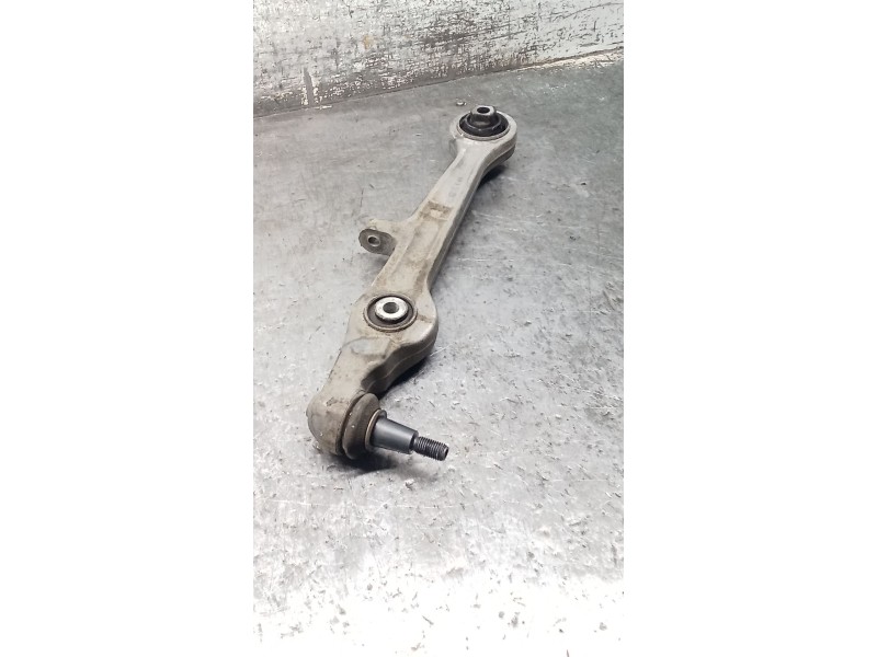 Recambio de brazo suspension inferior delantero izquierdo para audi a4 b6 (8e2) 1.9 tdi referencia OEM IAM 8E0407151K  