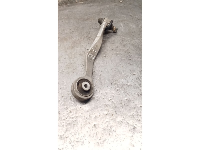 Recambio de brazo suspension superior delantero izquierdo para audi a4 b6 (8e2) 1.9 tdi referencia OEM IAM 8E0407509A  