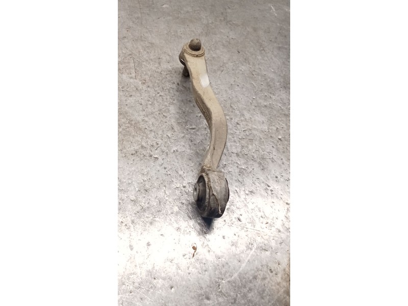 Recambio de brazo suspension superior delantero derecho para audi a4 b6 (8e2) 1.9 tdi referencia OEM IAM 8E0407510A  