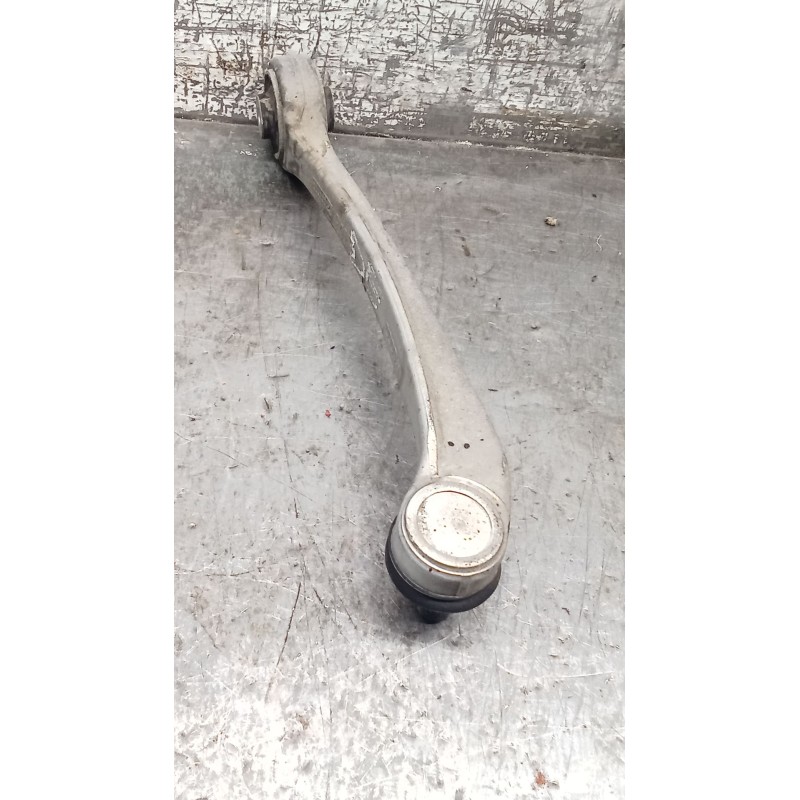 Recambio de brazo suspension superior delantero derecho para audi a4 b6 (8e2) 1.9 tdi referencia OEM IAM 8E0407506A  