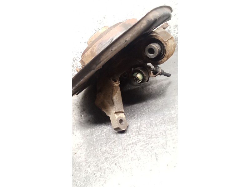 Recambio de mangueta trasera izquierda para peugeot 406 (8b) 2.0 hdi 110 referencia OEM IAM   