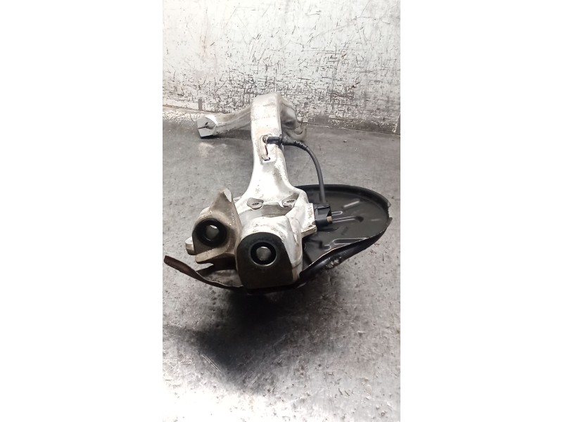 Recambio de mangueta delantera izquierda para audi a4 b6 (8e2) 1.9 tdi referencia OEM IAM   