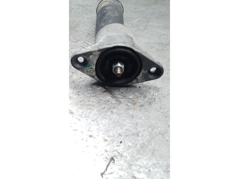 Recambio de amortiguador trasero derecho para audi a4 b6 (8e2) 1.9 tdi referencia OEM IAM 19111797  
