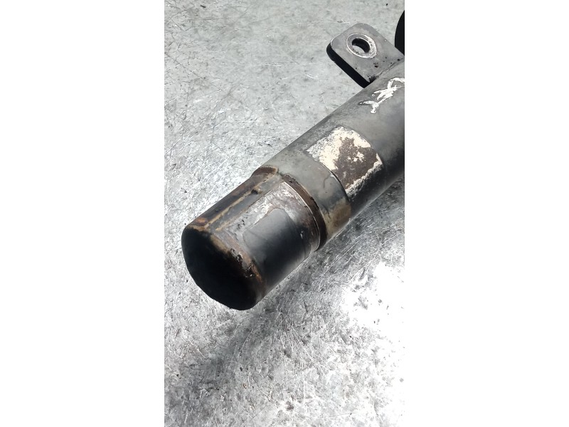 Recambio de amortiguador delantero izquierdo para peugeot 406 (8b) 2.0 hdi 110 referencia OEM IAM   