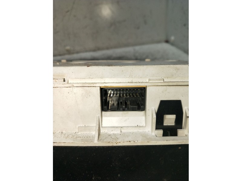 Recambio de cuadro instrumentos para nissan terrano ii (r20) 2.7 td 4wd referencia OEM IAM 21118101 248100X011 