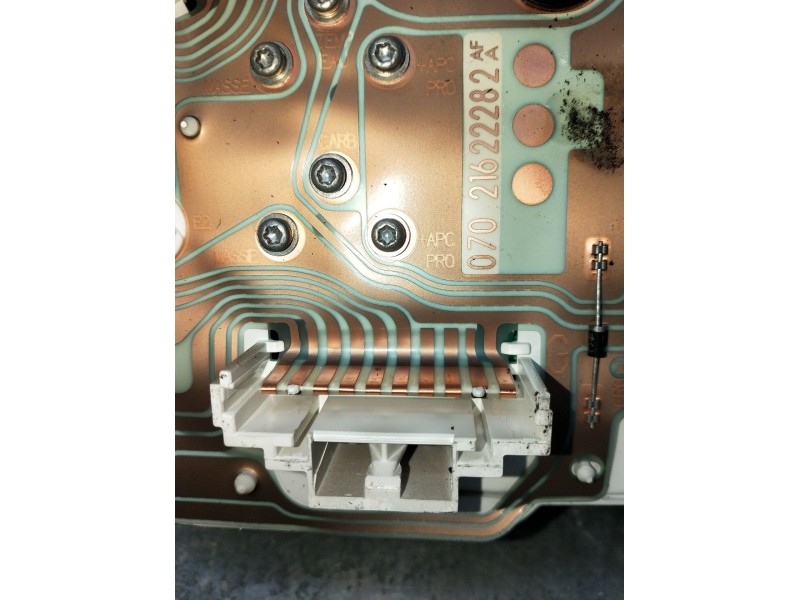 Recambio de cuadro instrumentos para renault clio ii (bb_, cb_) 1.4 (b/cb0c, b/cb0s) referencia OEM IAM 07021623939  