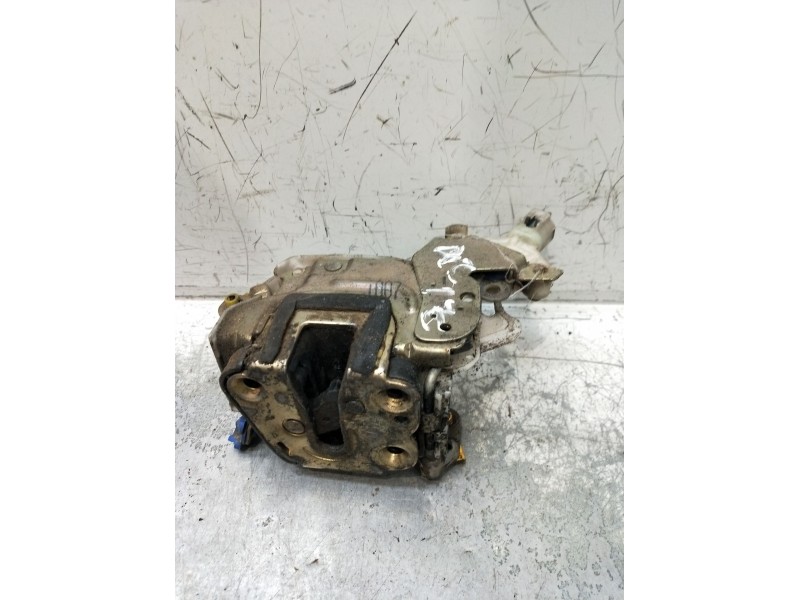 Recambio de motor cierre centralizado delantero izquierdo para nissan terrano ii (r20) 2.7 td 4wd referencia OEM IAM  3P 