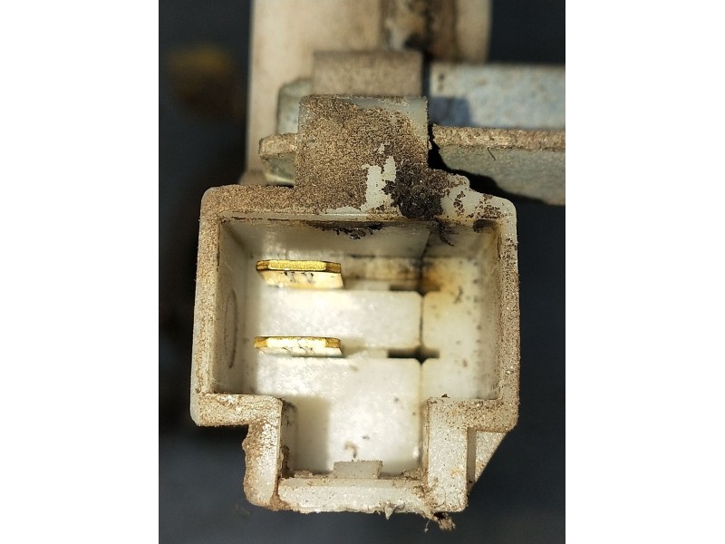 Recambio de motor cierre centralizado delantero derecho para nissan terrano ii (r20) 2.7 td 4wd referencia OEM IAM   3P