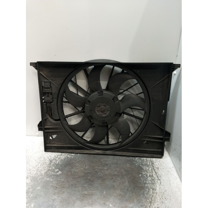 Recambio de electroventilador para mercedes-benz clase e (w211) e 220 cdi (211.006) referencia OEM IAM 1137328109 3137229008 050