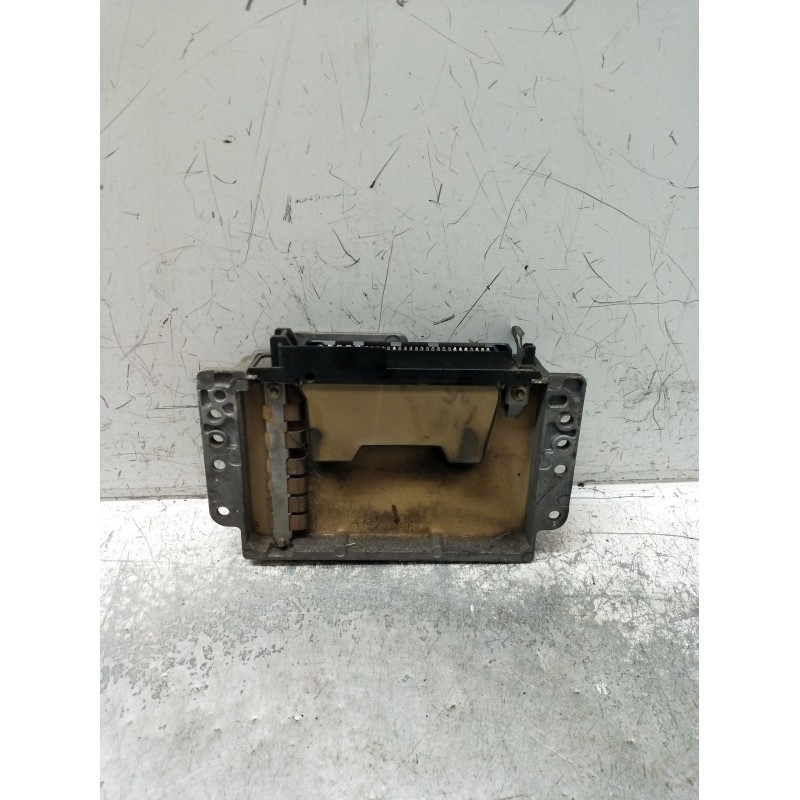 Recambio de centralita motor uce para renault clio ii (bb_, cb_) 1.4 (b/cb0c, b/cb0s) referencia OEM IAM 7700110258 S115301100 H