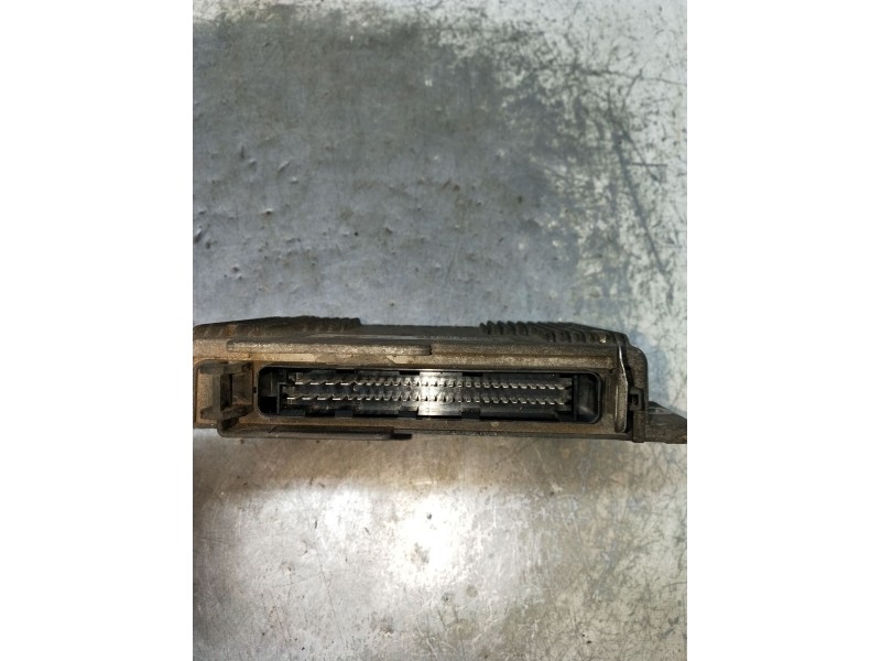 Recambio de centralita motor uce para renault clio ii (bb_, cb_) 1.4 (b/cb0c, b/cb0s) referencia OEM IAM 7700110258 S115301100 H