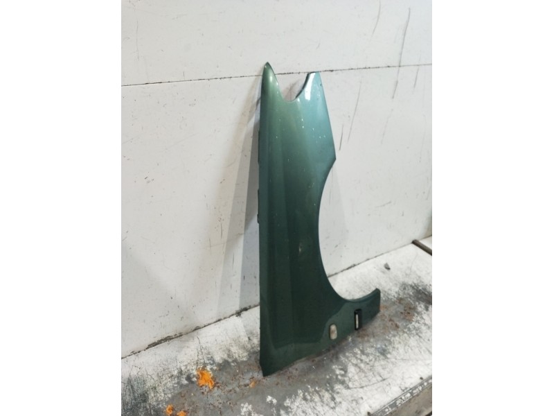 Recambio de aleta delantera derecha para peugeot 406 (8b) 2.0 hdi 110 referencia OEM IAM   