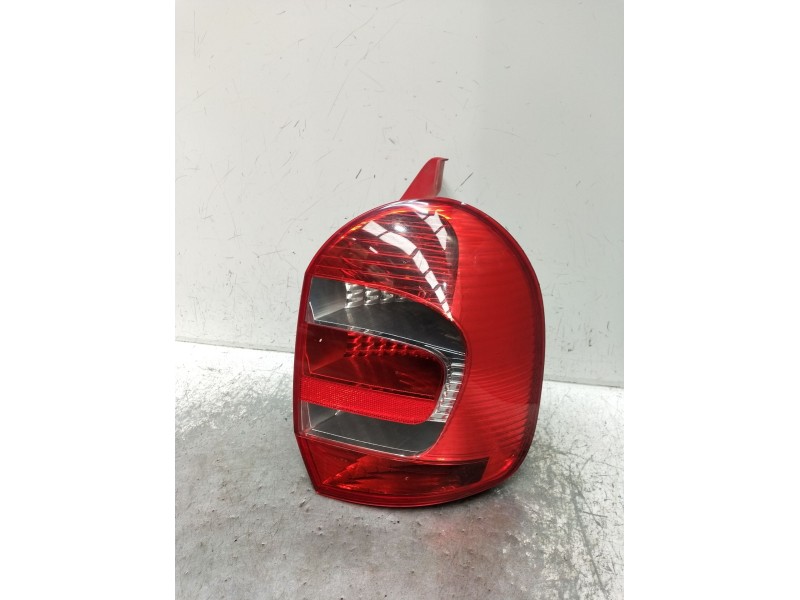 Recambio de piloto trasero derecho para renault modus / grand modus (f/jp0_) 1.2 (jp0c, jp0k, fp0c, fp0k, fp0p, jp0p, jp0t) refe