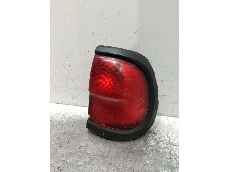 Recambio de piloto trasero derecho para nissan terrano ii (r20) 2.7 td 4wd referencia OEM IAM   