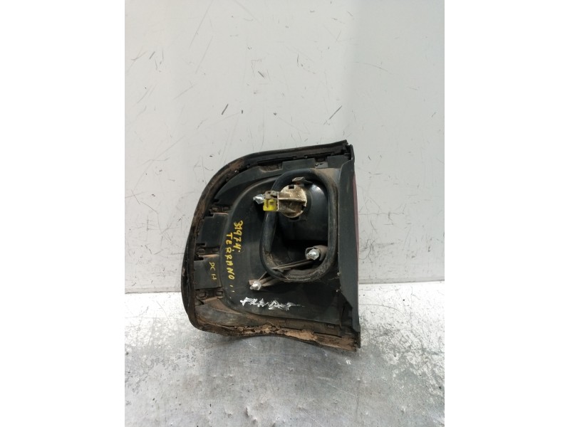 Recambio de piloto trasero derecho para nissan terrano ii (r20) 2.7 td 4wd referencia OEM IAM   