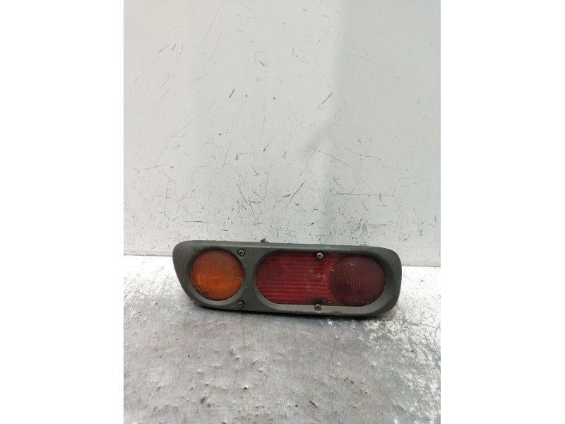 Recambio de piloto trasero izquierdo paragolpes para nissan terrano ii (r20) 2.7 td 4wd referencia OEM IAM  VER FOTOS 