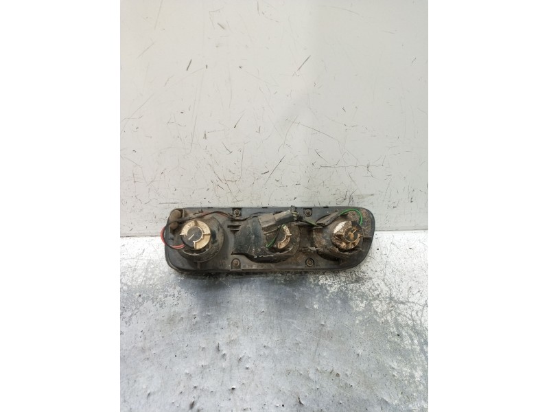 Recambio de piloto trasero izquierdo paragolpes para nissan terrano ii (r20) 2.7 td 4wd referencia OEM IAM  VER FOTOS 