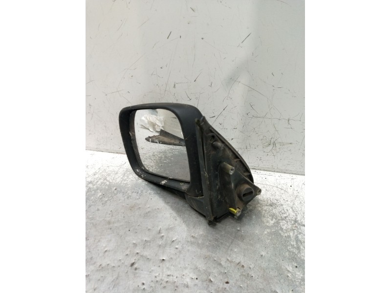 Recambio de retrovisor izquierdo para nissan terrano ii (r20) 2.7 td 4wd referencia OEM IAM  MANUAL 