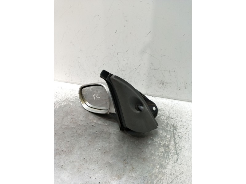 Recambio de retrovisor izquierdo para renault clio ii (bb_, cb_) 1.4 (b/cb0c, b/cb0s) referencia OEM IAM  MANUAL 