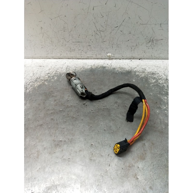 Recambio de conmutador de arranque para renault clio ii (bb_, cb_) 1.4 (b/cb0c, b/cb0s) referencia OEM IAM   