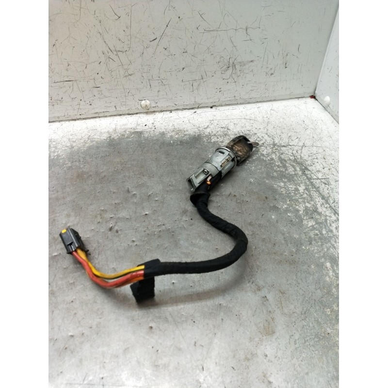 Recambio de conmutador de arranque para renault clio ii (bb_, cb_) 1.4 (b/cb0c, b/cb0s) referencia OEM IAM   