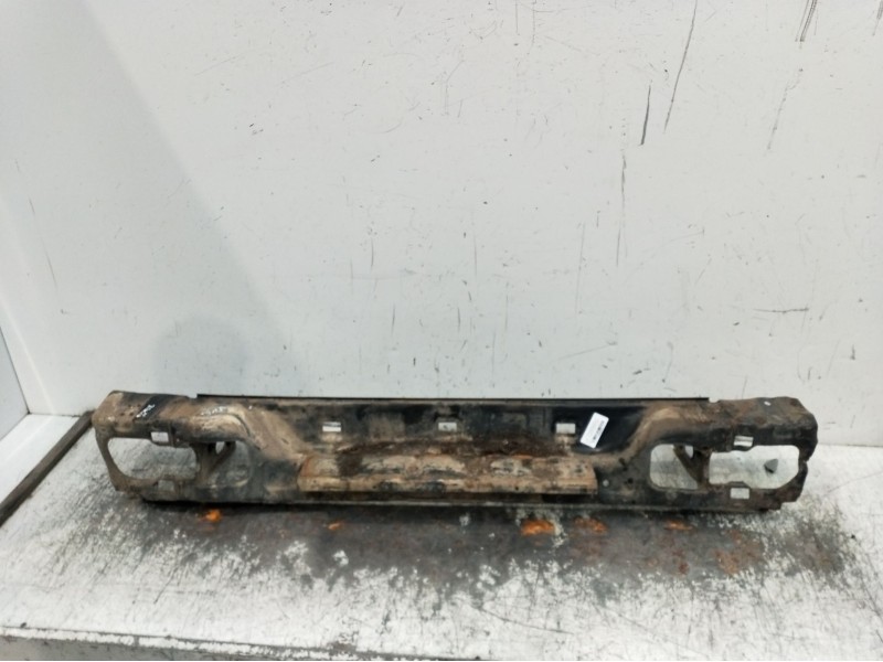 Recambio de refuerzo paragolpes trasero para nissan terrano ii (r20) 2.7 td 4wd referencia OEM IAM   