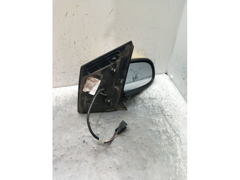 Recambio de retrovisor derecho para volkswagen fox (5z1) básico referencia OEM IAM   