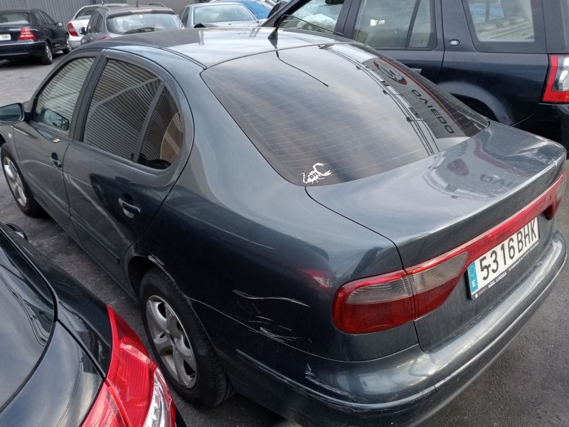 seat toledo ii (1m2) del año 2001