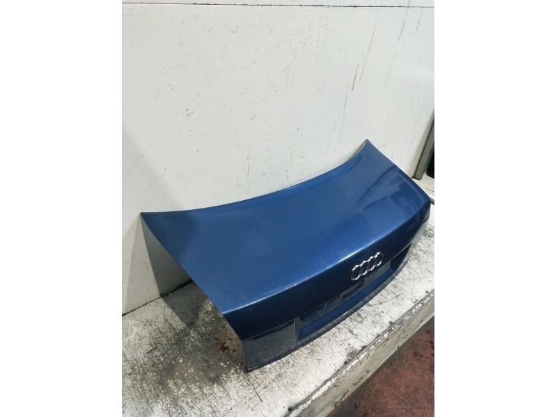 Recambio de tapa maletero para audi a4 b6 (8e2) 1.9 tdi referencia OEM IAM  5P 