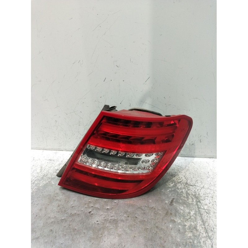 Recambio de piloto trasero derecho para mercedes-benz clase c t-model (s204) c 220 cdi (204.202) referencia OEM IAM   