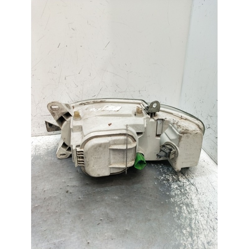 Recambio de faro derecho para ford escort vi sedán (gal, afl) 1.6 i 16v referencia OEM IAM   