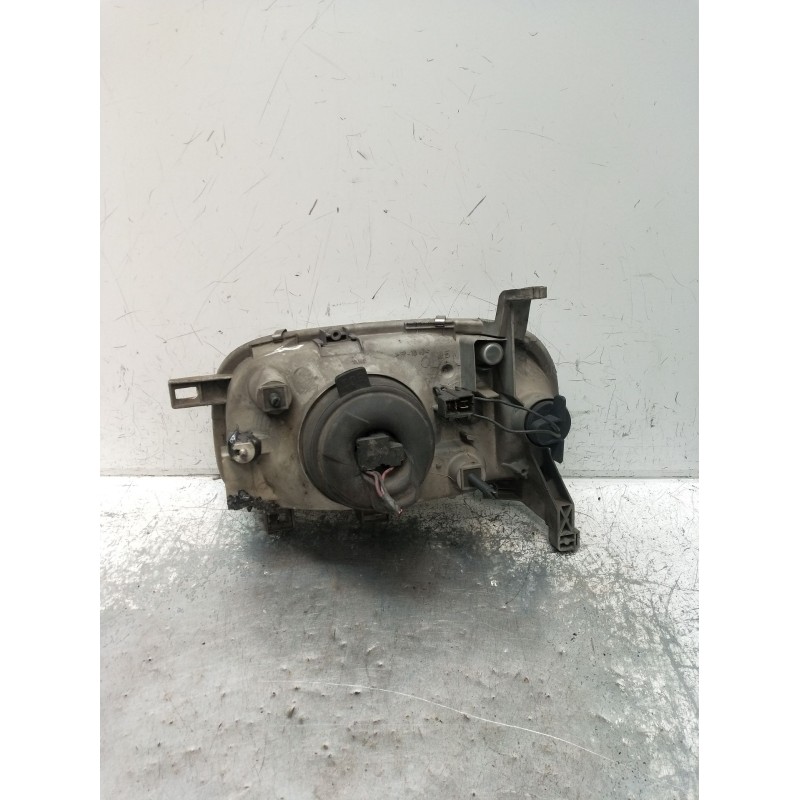 Recambio de faro derecho para nissan micra ii (k11) 1.3 i 16v referencia OEM IAM  VER FOTOS 