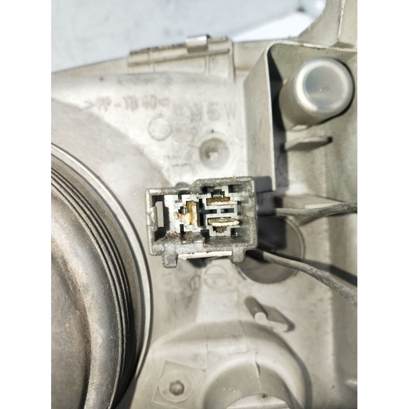 Recambio de faro derecho para nissan micra ii (k11) 1.3 i 16v referencia OEM IAM  VER FOTOS 