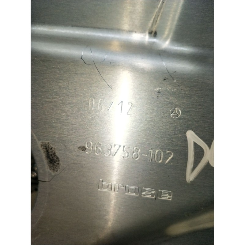 Recambio de elevalunas delantero derecho para mercedes-benz clase c t-model (s204) c 220 cdi (204.202) referencia OEM IAM A20482