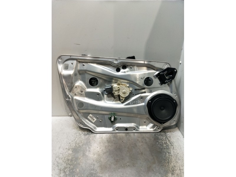 Recambio de elevalunas delantero izquierdo para mercedes-benz clase c t-model (s204) c 220 cdi (204.202) referencia OEM IAM A204