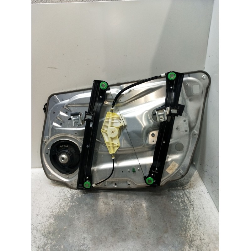 Recambio de elevalunas delantero izquierdo para mercedes-benz clase c t-model (s204) c 220 cdi (204.202) referencia OEM IAM A204